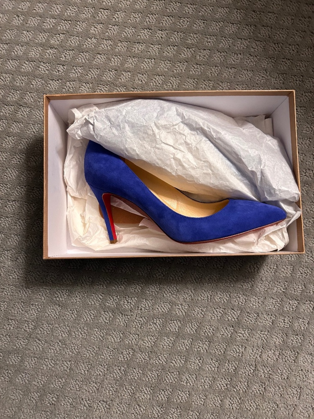 Gorgeous royal blue Louboutin Pumps!